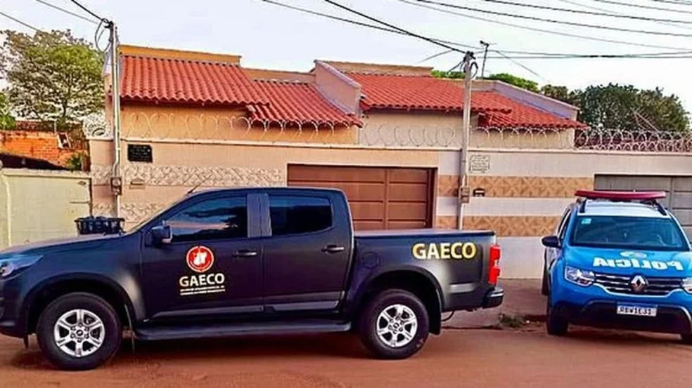 A Justiça mandou prender o prefeito, a vice-prefeita e todos os vereadores de uma cidade do interior do Maranhão por suspeita de corrupção.