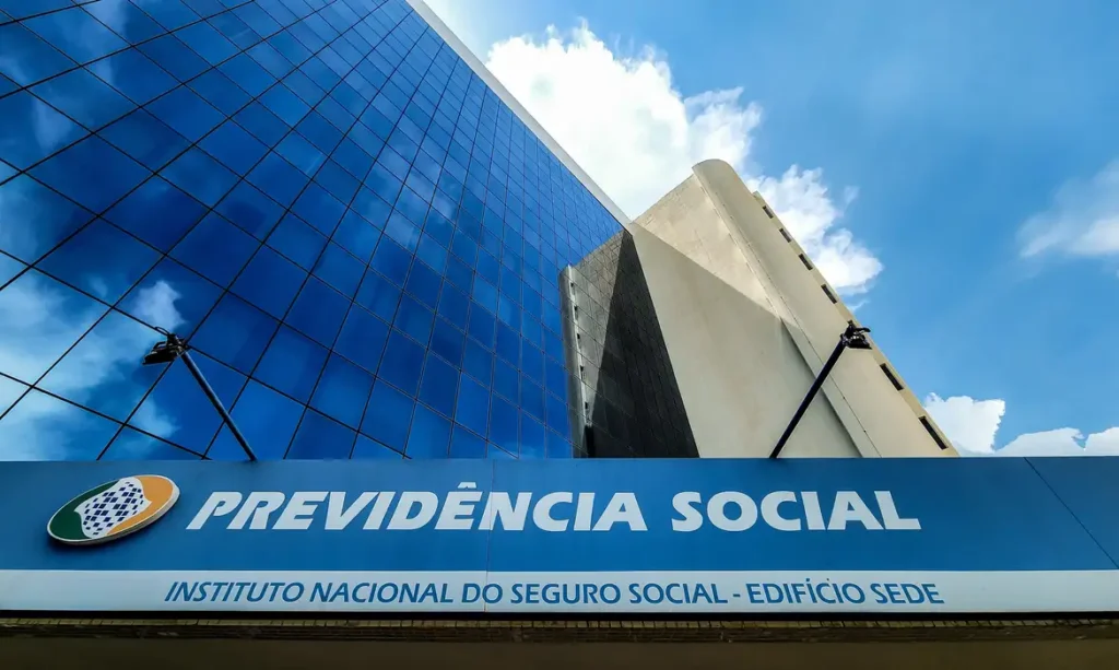 Justiça libera R$ 2,3 bilhões em atrasados do INSS Mais de 152 mil beneficiários vão receber valores referentes a ações judiciais já encerradas.