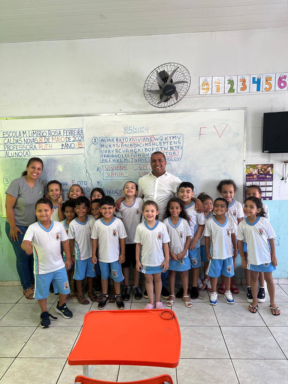 Caldas Novas | Educação Inclusiva Uma nova lei municipal garante que alunos com deficiência tenham prioridade de matrícula na escola pública mais próxima de casa.