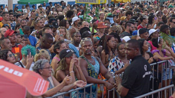 O couro comeu nas Muquiranas! O bloco mostrou mais uma vez sua força no Carnaval de Salvador, arrastando uma multidão com irreverência, fantasia e muita energia.