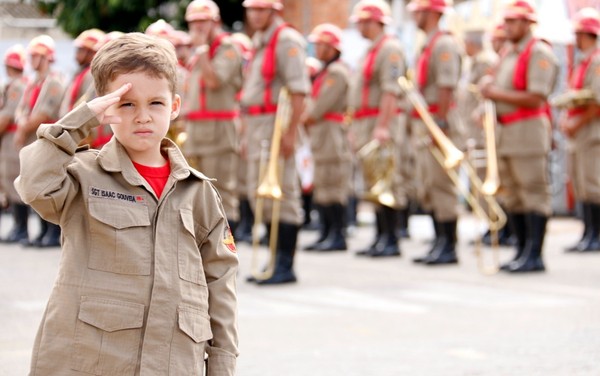 O Corpo de Bombeiros Militar de Goiás abriu 405 vagas para o Programa Bombeiro Mirim