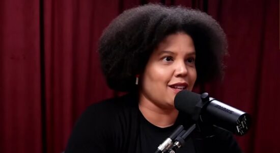 A pré-candidata Samara Martins propõe o fim da Polícia Militar