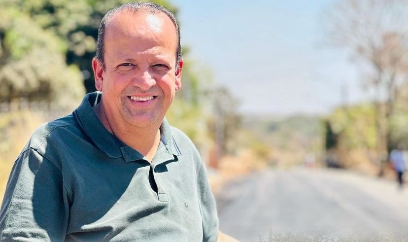 O prefeito de Caldas Novas anunciou 537 certidões assinadas