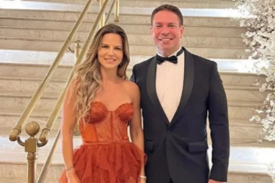 A esposa de Alexandre Ramagem, Rebeca Ramagem, desabafou após a soltura do marido na Flórida.