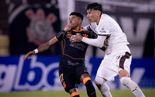 Jesse Lingard entrou pra história!
