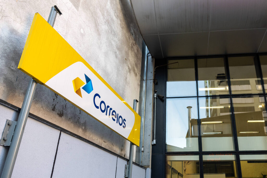As empresas estatais federais acumularam déficit de R$ 5,94 bilhões entre janeiro e abril de 2026, segundo dados divulgados pelo Banco Central.