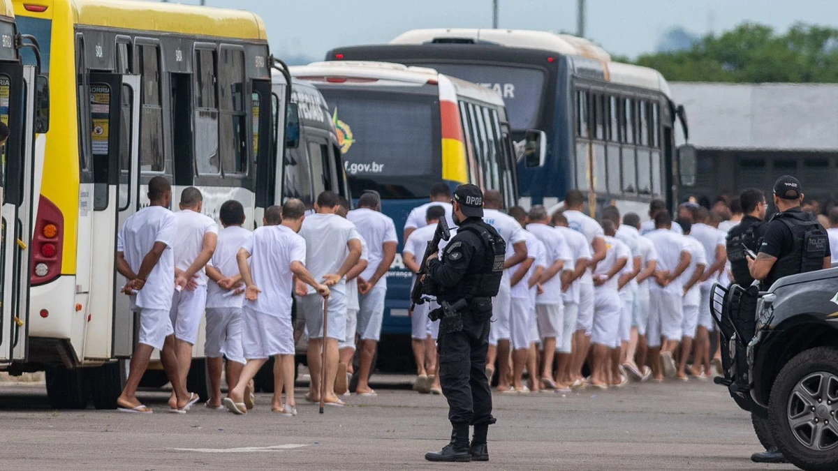 Os detentos saíram nesta quinta (7) e devem voltar na segunda-feira