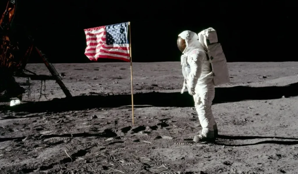 Após sucesso da Artemis II, agência segue plano para pousar novamente na Lua