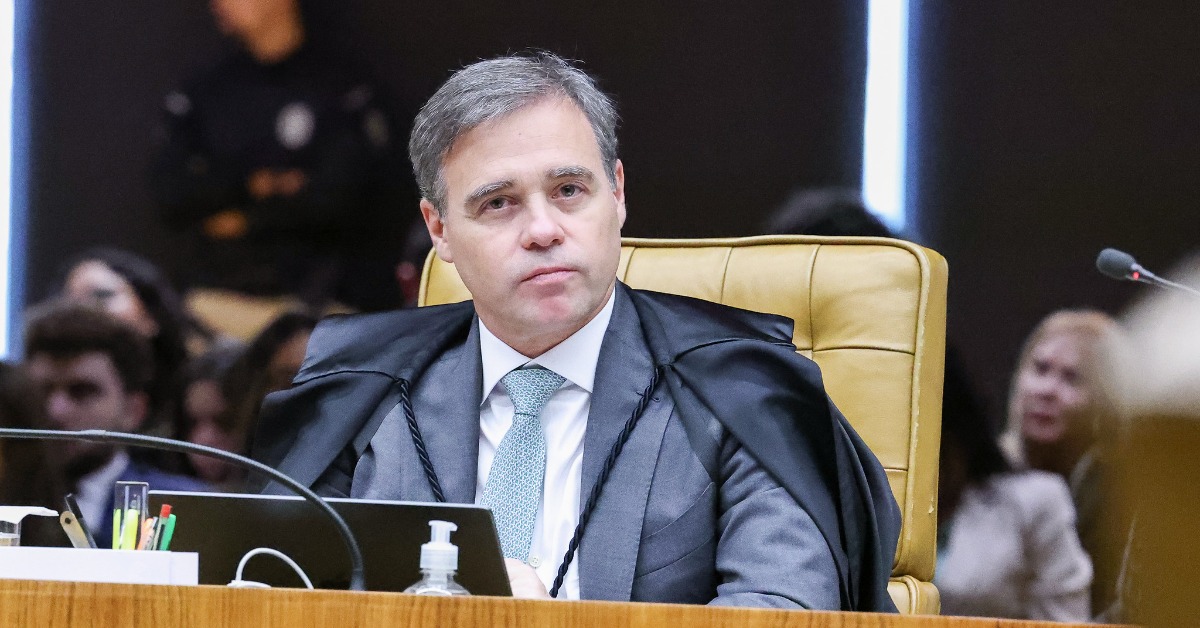O ministro André Mendonça afirmou haver um “quadro indiciário robusto” e descreveu a existência de uma “estrutura criminosa sofisticada” nas investigações relacionadas ao caso do Banco Master.