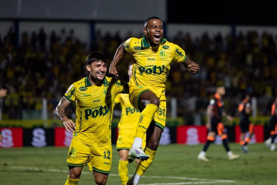 O Mirassol Futebol Clube venceu o Sport Club Corinthians Paulista por 2 a 1