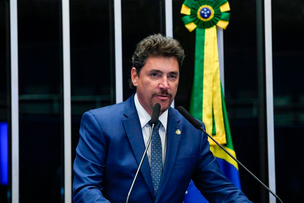 Nos bastidores, o PT montou uma lista de senadores que poderiam ajudar na aprovação — entre eles, o goiano Wilder Morais (PL).