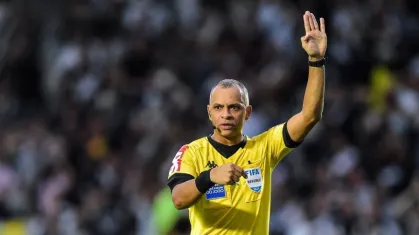 O árbitro goiano Wilton Pereira Sampaio aparece como um dos favoritos para apitar a final da Copa do Mundo de 2026.