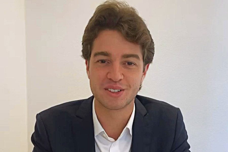 Pré-candidato a deputado federal declarou estar surpreso com os bastidores da política e afirmou que não utilizará recursos próprios em práticas que considera incompatíveis com seus princípios.