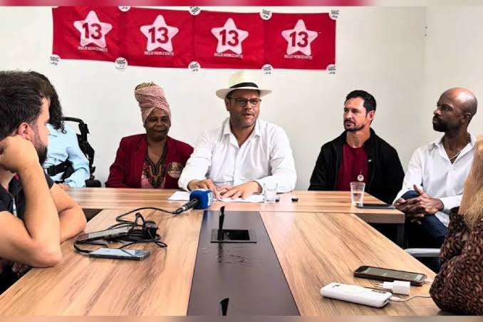 Um grupo de candidatos do PT em Minas Gerais ameaça acionar a Justiça contra o próprio partido após ficar sem recursos do fundo eleitoral.